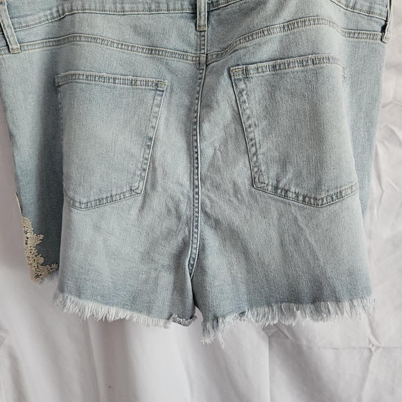 Jessica Simpson Light Blue Jean Shorts with Cream Lace - Picture 3 of 3